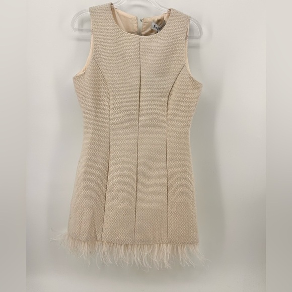 En Saison Women's Arden Sleeveless Feather-Trim Mini Dress Medium M NWT - Picture 3 of 12